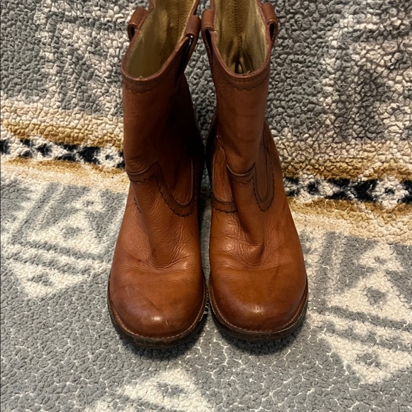 Frye brown leather ankle boots - Picture 2 of 10